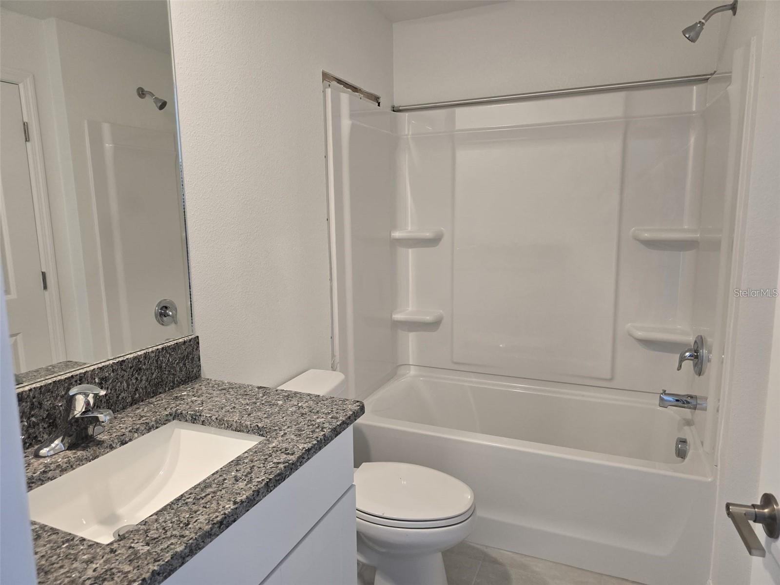 STONEGATE PRESERVE PH III - Residential Lease