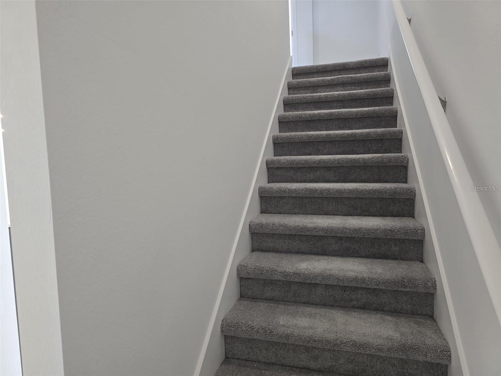 STONEGATE PRESERVE PH III - Residential Lease
