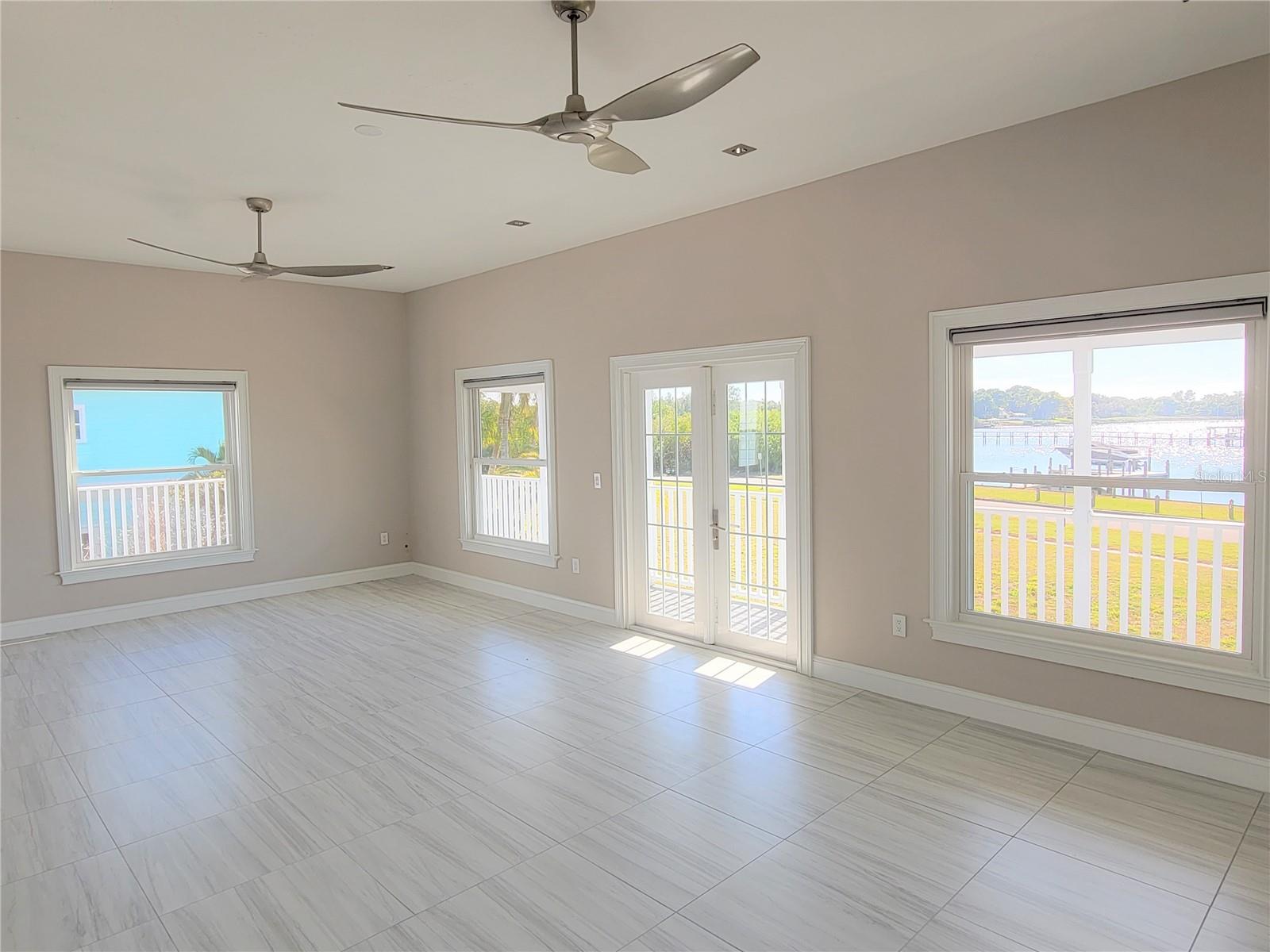 BAYVIEW GROVE - Residential Lease