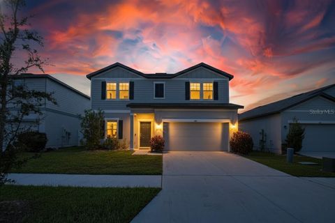 Photo of 1147 Anchor Bend Drive, Ruskin, FL 33570 (MLS # TB8429799)