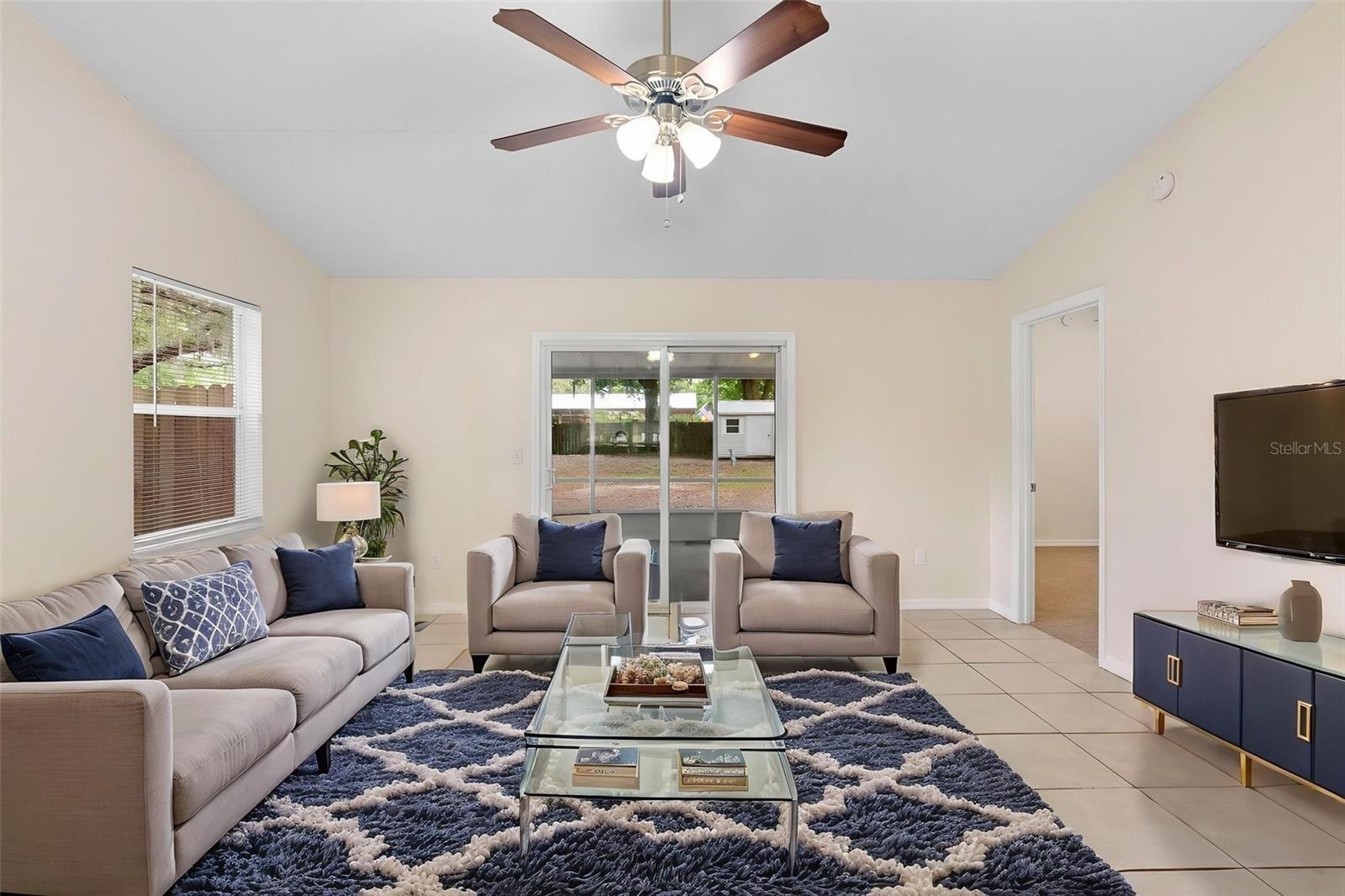910 SHEELER OAKS DRIVE
