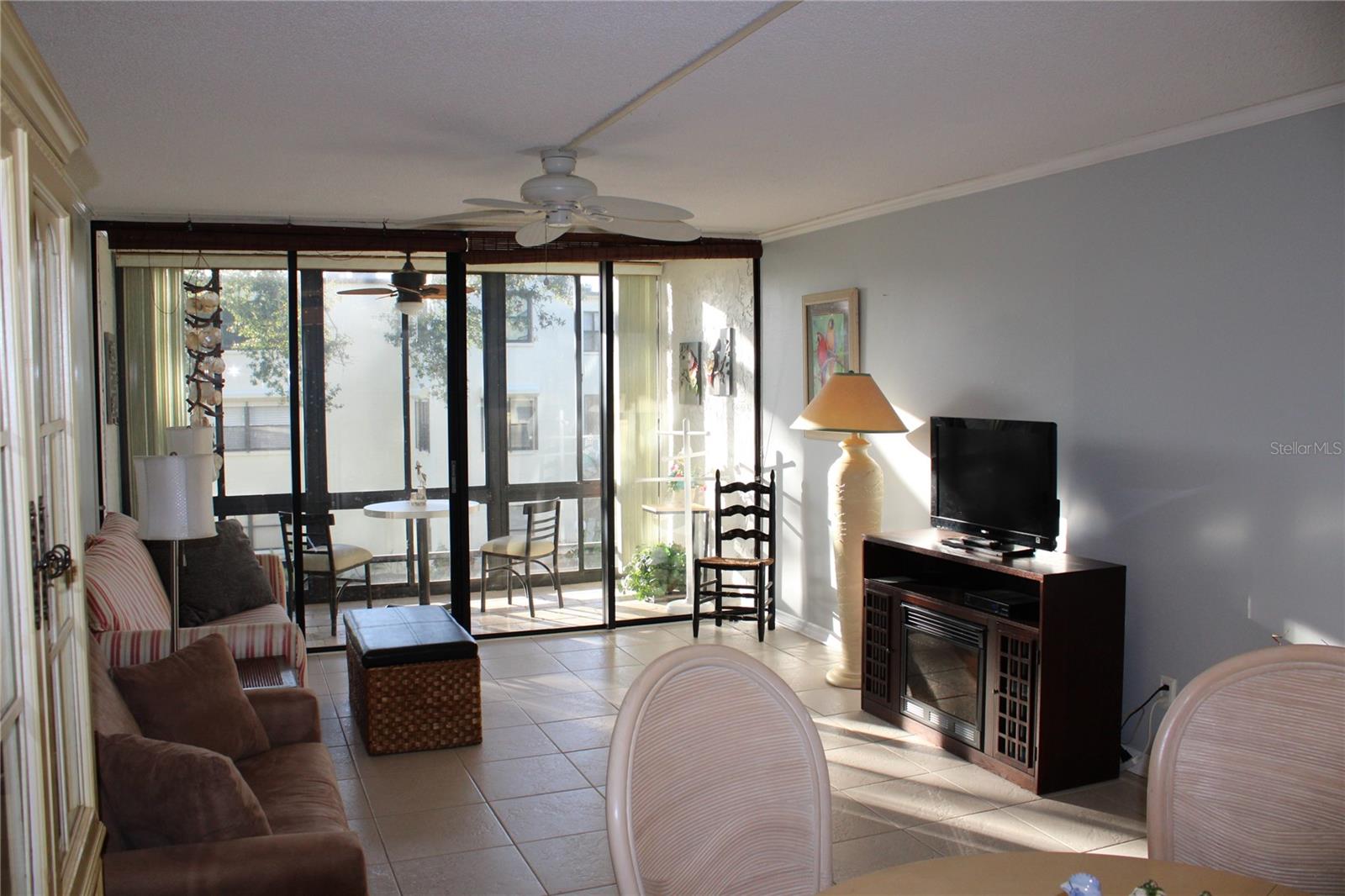 LAKEVIEW OF LARGO - Residential