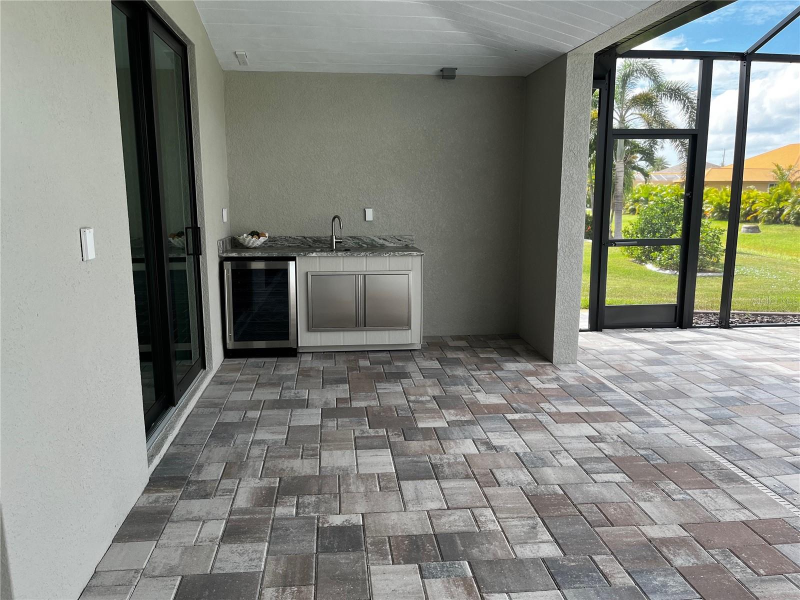 ROTONDA WEST BROADMOOR - Residential