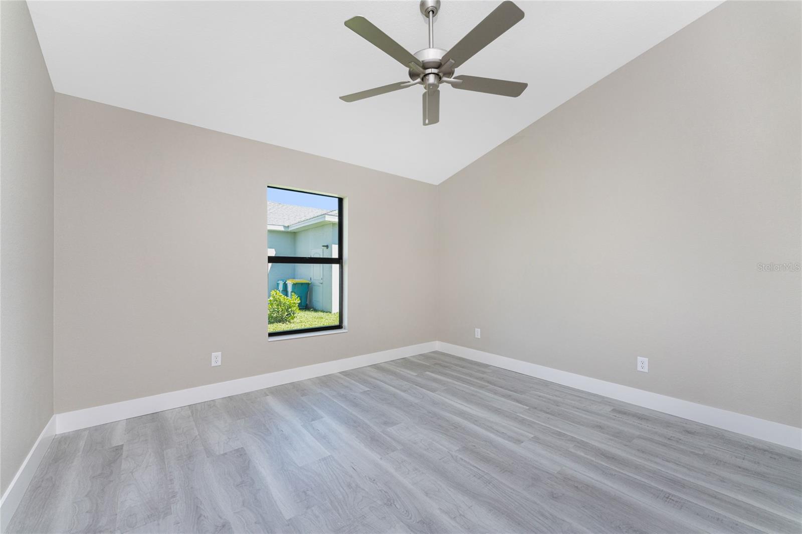 ROTONDA WEST BROADMOOR - Residential