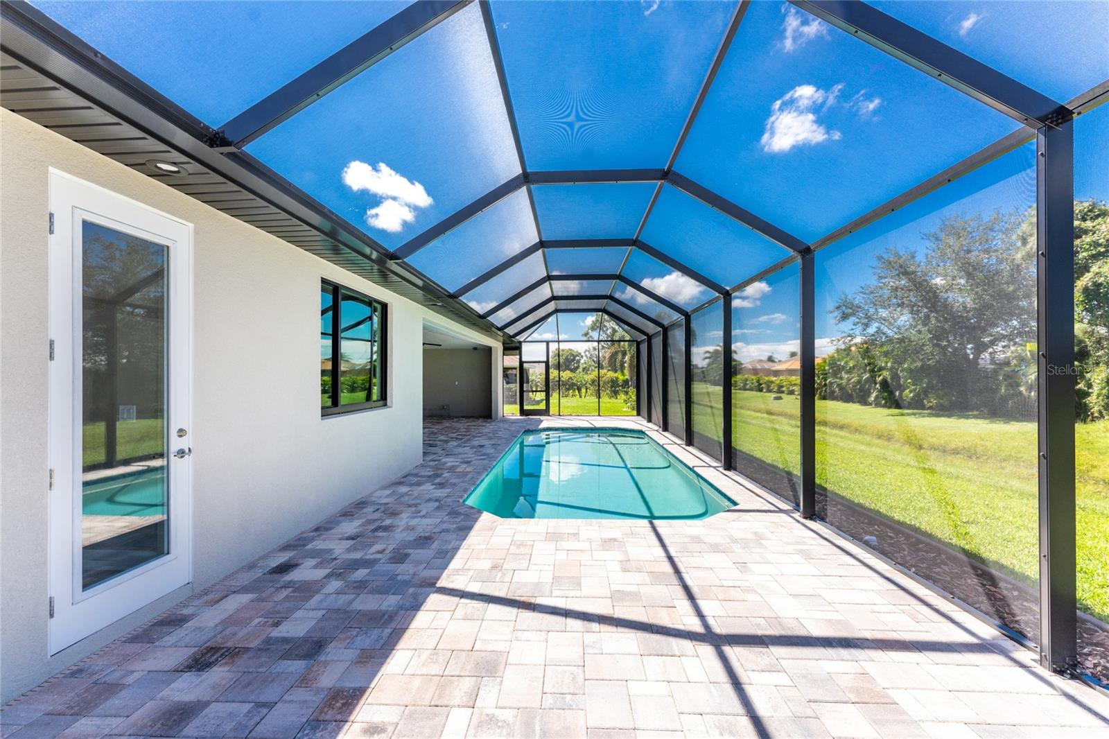 ROTONDA WEST BROADMOOR - Residential