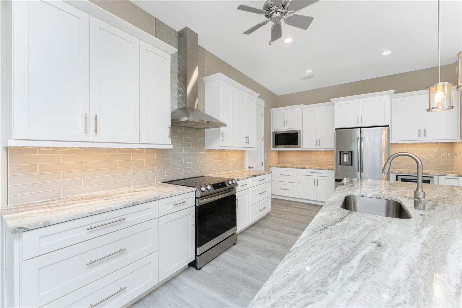 ROTONDA WEST BROADMOOR - Residential