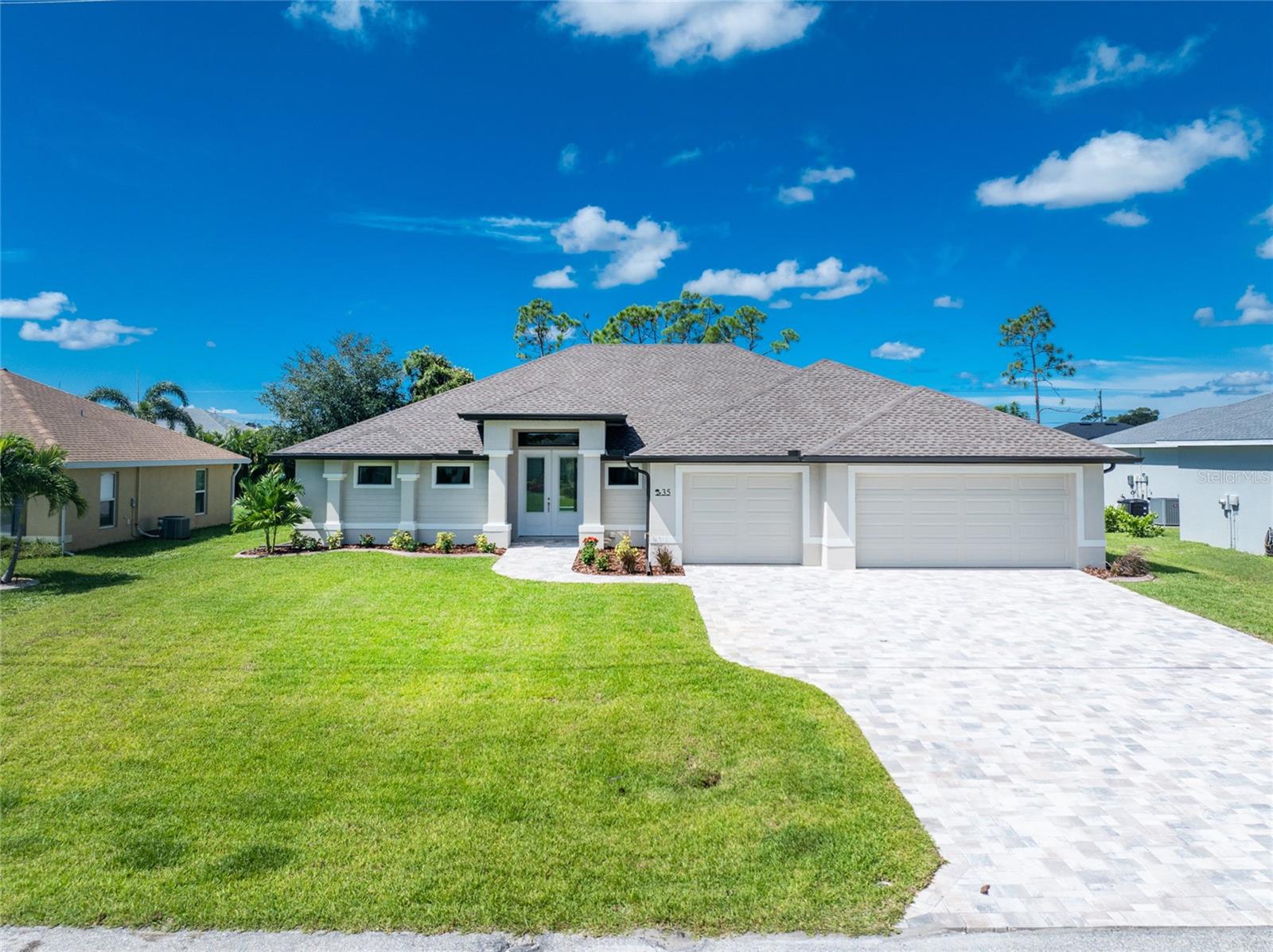 ROTONDA WEST BROADMOOR - Residential