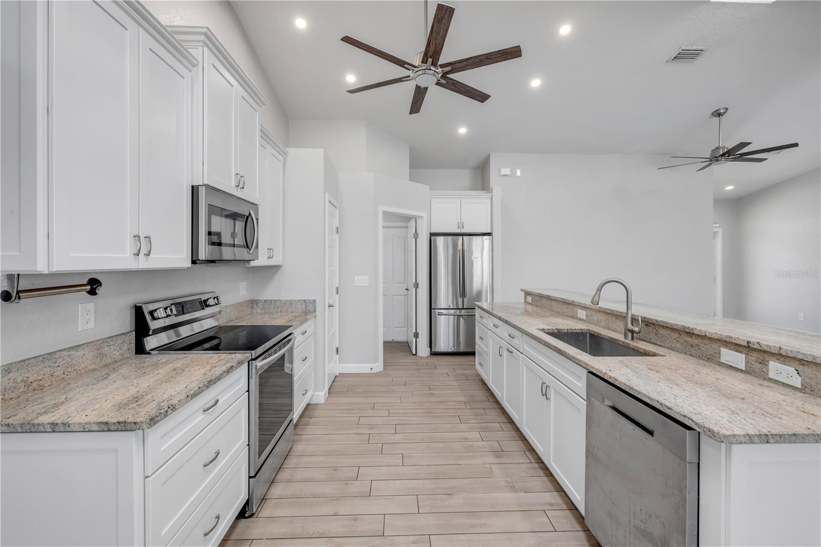 INLET SHORES - Residential