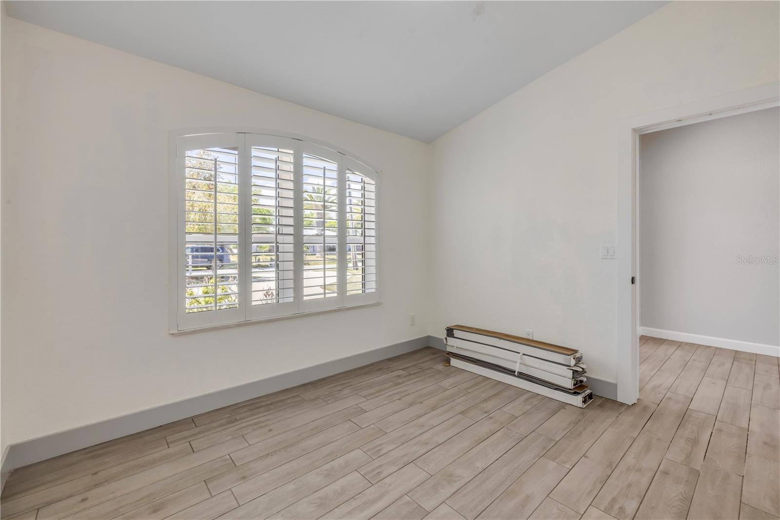 INLET SHORES - Residential