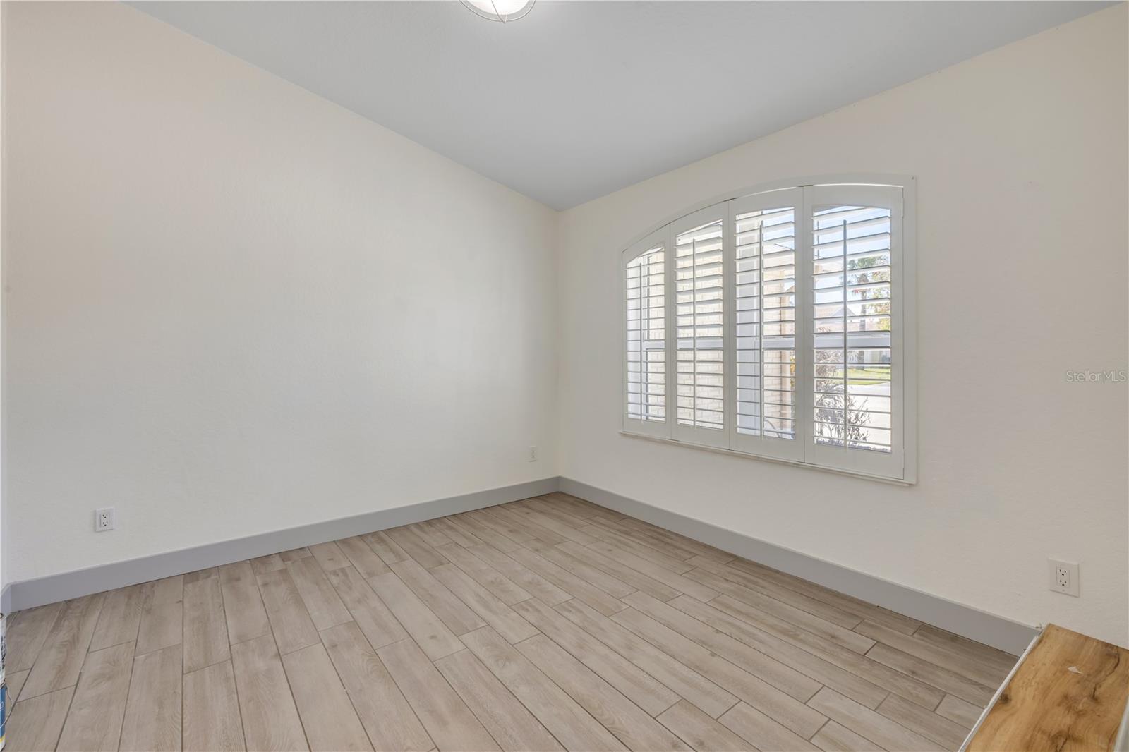 INLET SHORES - Residential