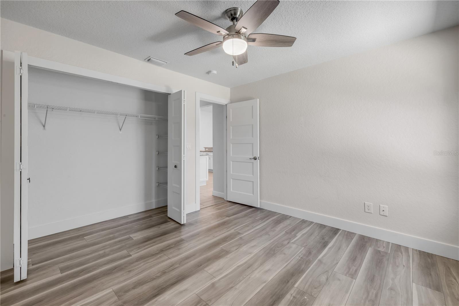 INLET SHORES - Residential