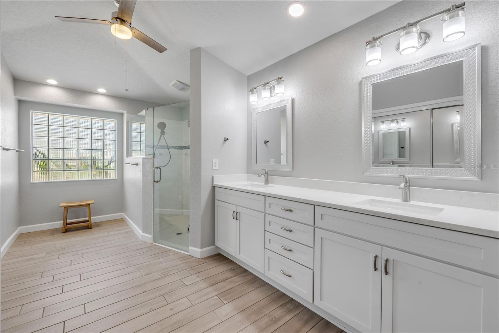 INLET SHORES - Residential