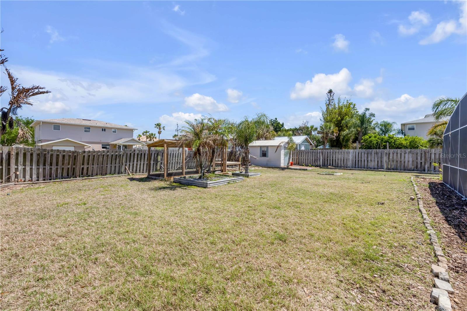 INLET SHORES - Residential