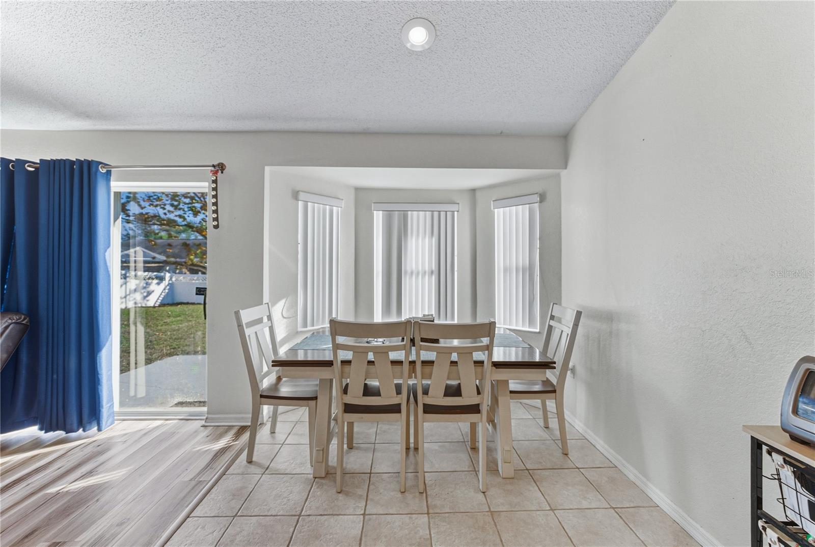 SUMMER OAKS PH 02 - Residential