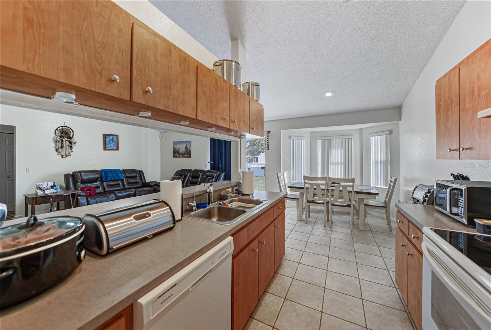 SUMMER OAKS PH 02 - Residential