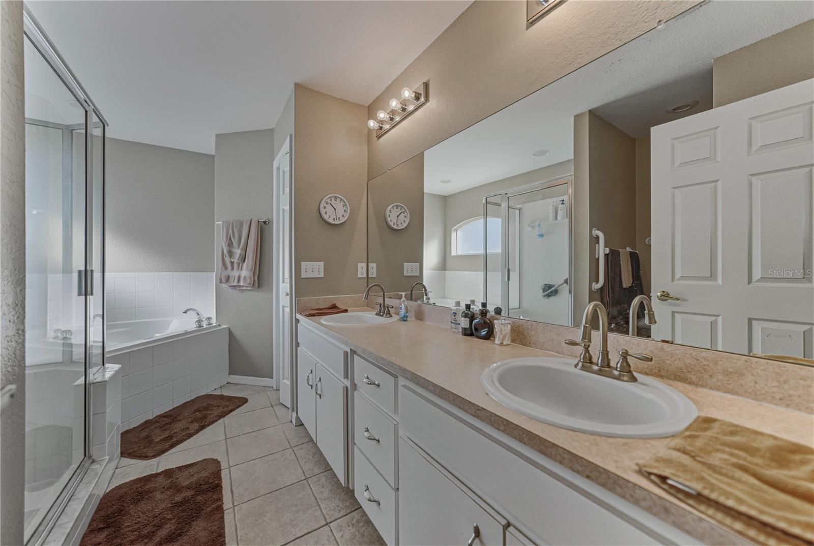 SUMMER OAKS PH 02 - Residential