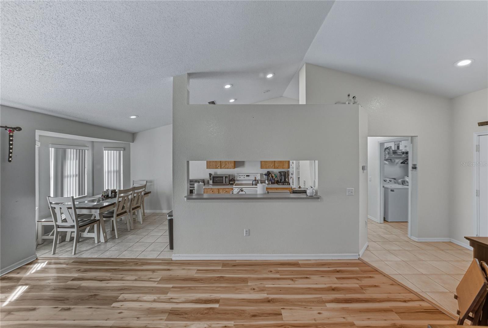 SUMMER OAKS PH 02 - Residential