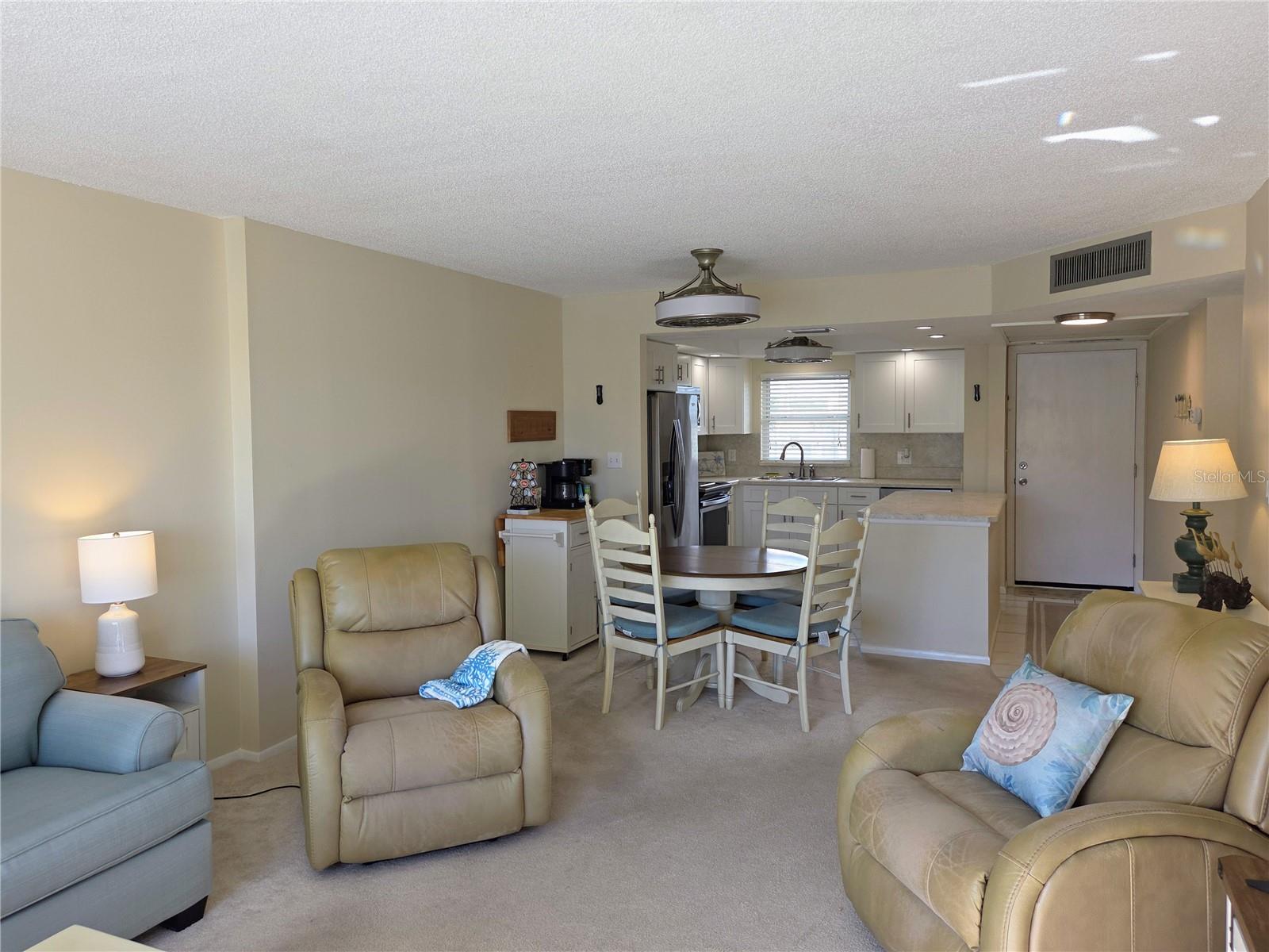 4650 COVE CIRCLE 409