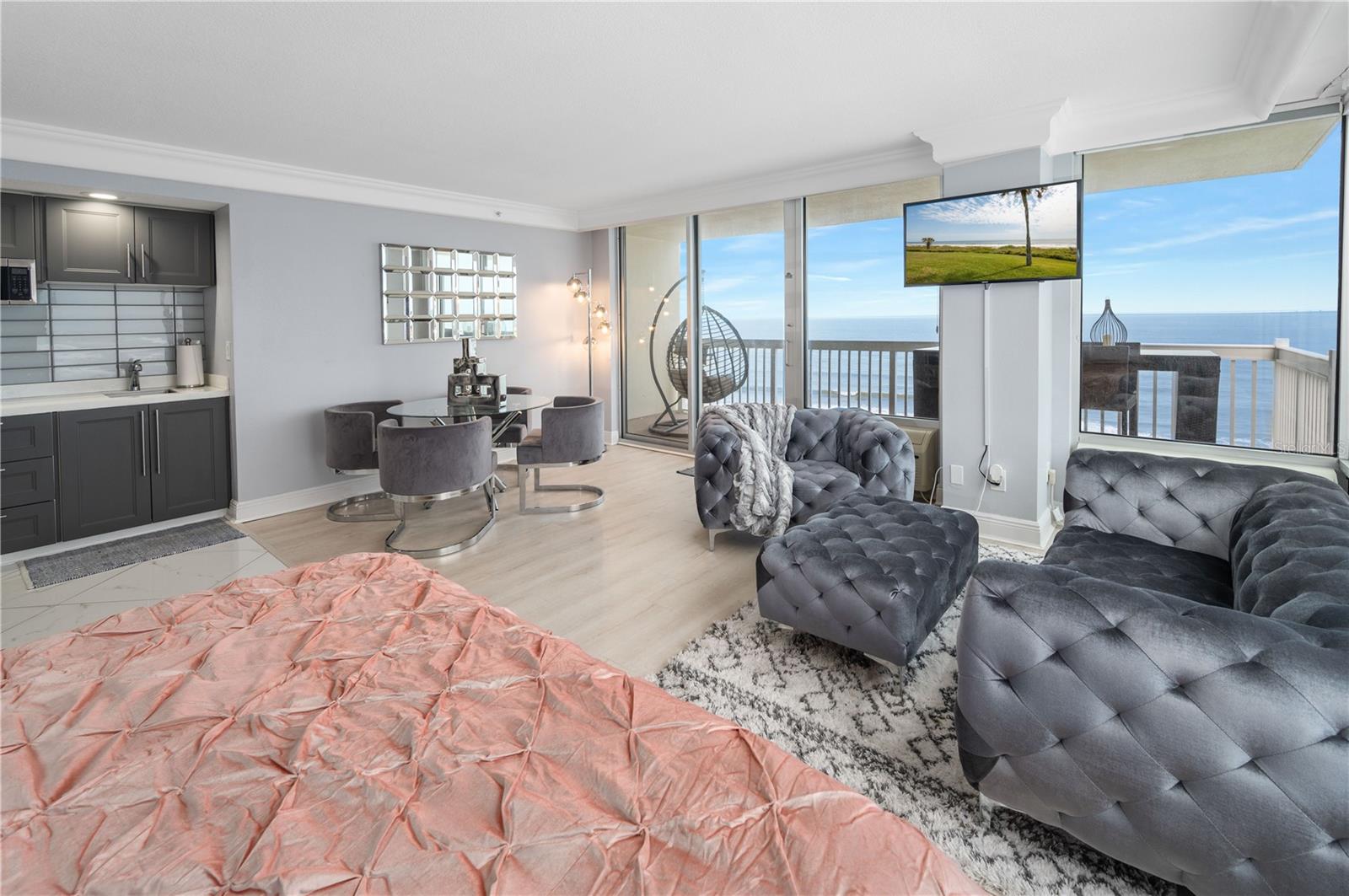 DAYTONA BEACH RESORT & CONF CENTER - Residential