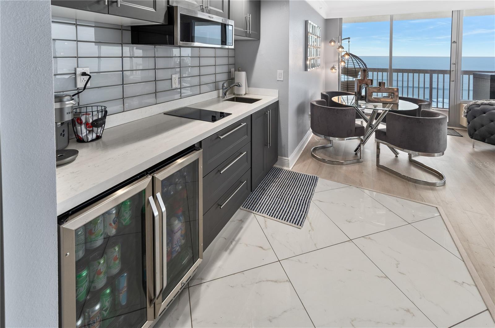 DAYTONA BEACH RESORT & CONF CENTER - Residential