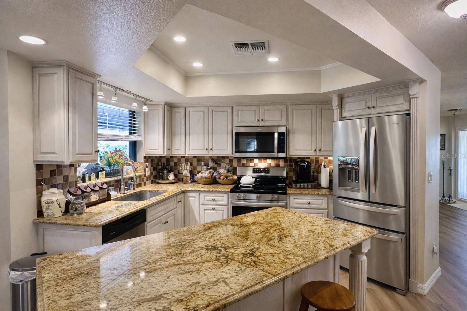 COLLEGE GROVE REP - Residential