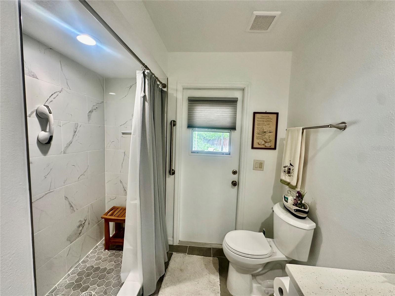 COLLEGE GROVE REP - Residential