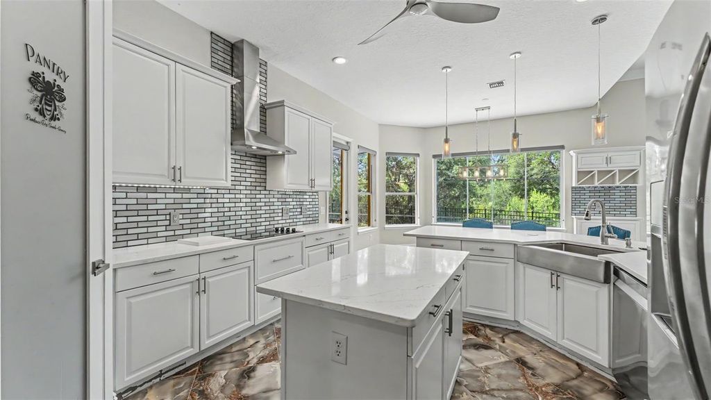 Photo of 521 Chelsea Avenue, Davenport, FL 33837 (MLS # L4961827)