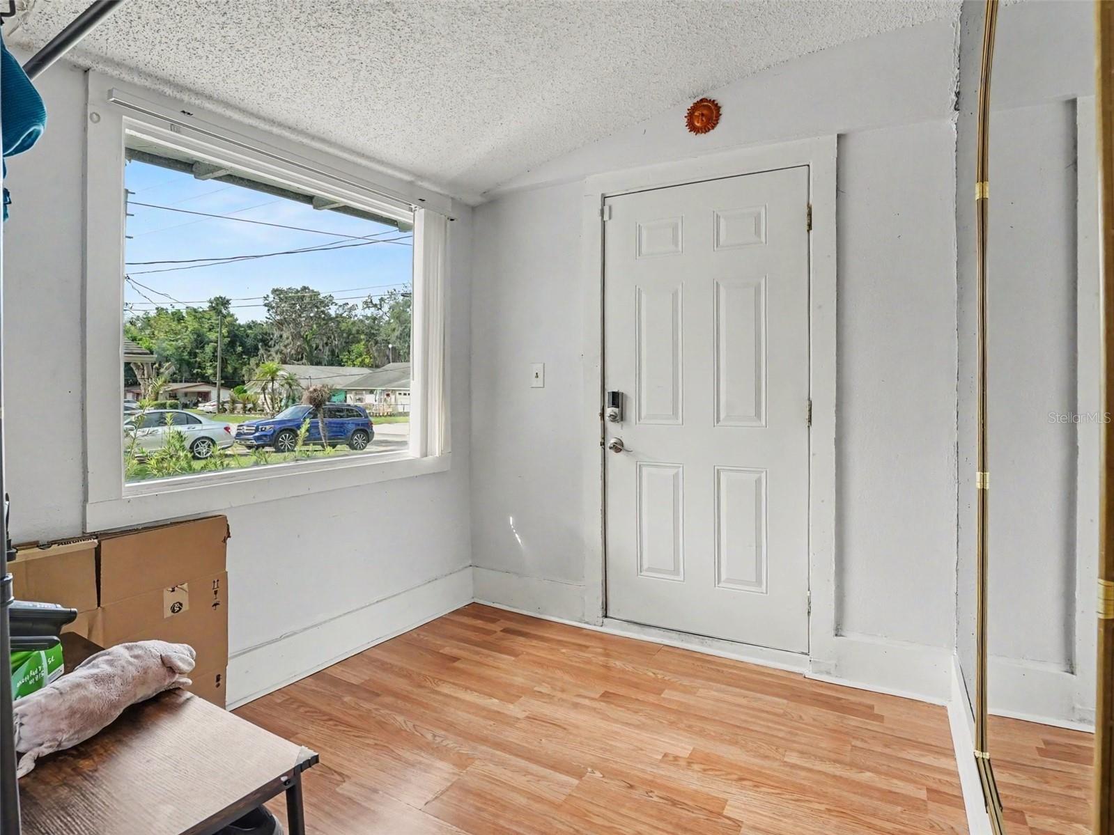 313 LUCILE WAY