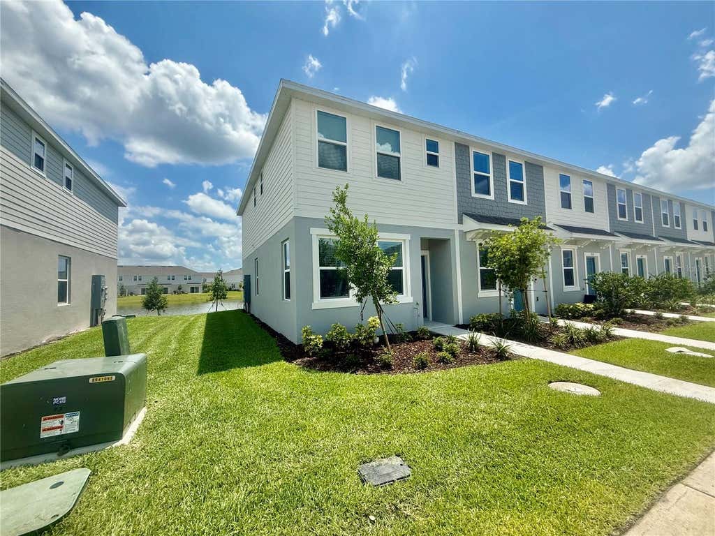 Photo of 3161 Skyline Loop, Kissimmee, FL 34758 (MLS # S5155405)