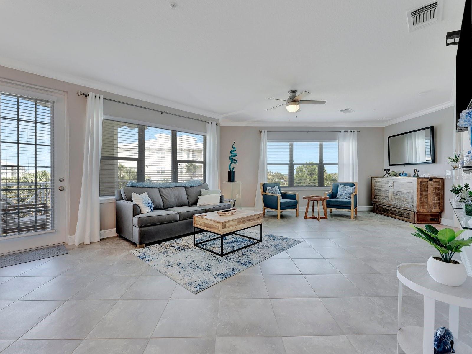 PALMA SOLA BAY CLUB PH 3 BLDG - Residential Lease