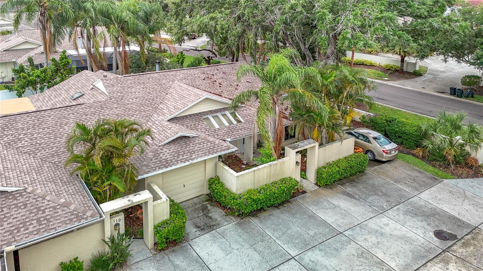 120 COLONY SOUTH DRIVE