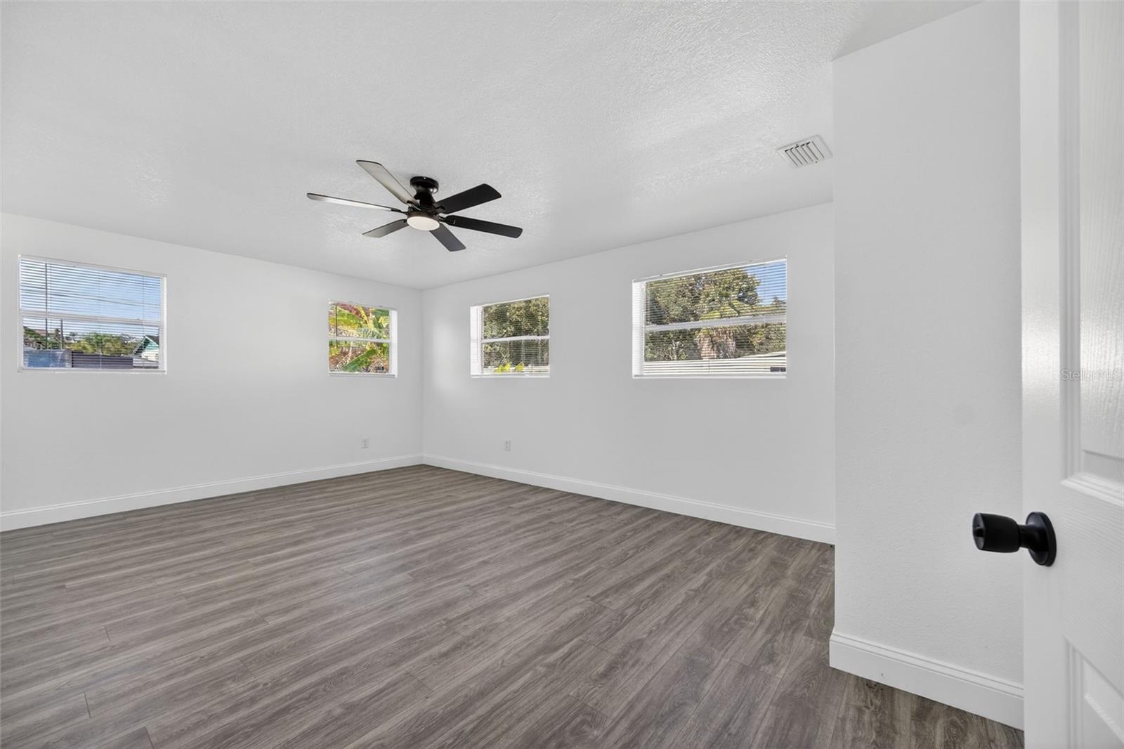 CONDEL GDNS - Residential Lease