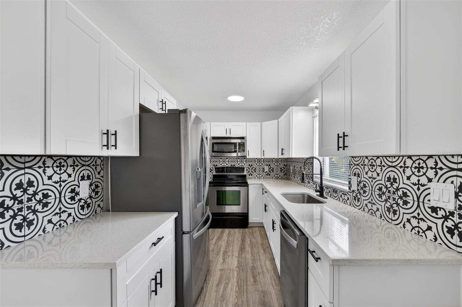 CONDEL GDNS - Residential Lease