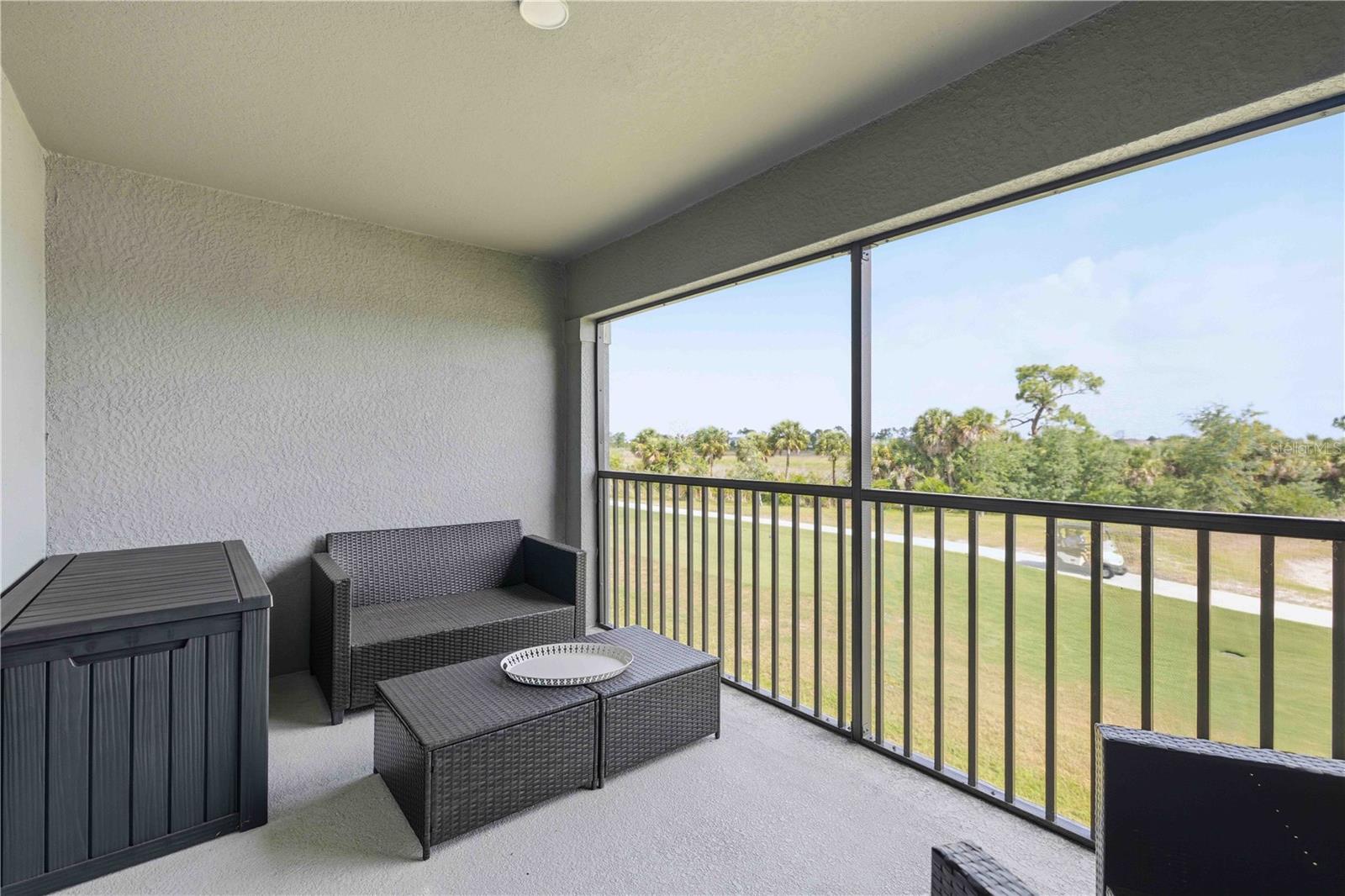 VERANDA III/WELLEN PARK PH I - Residential