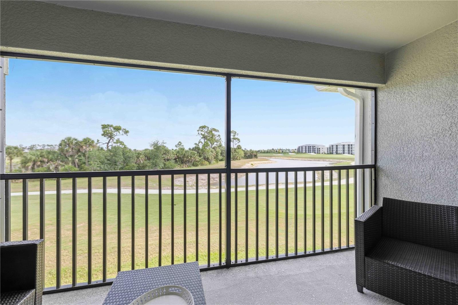 VERANDA III/WELLEN PARK PH I - Residential