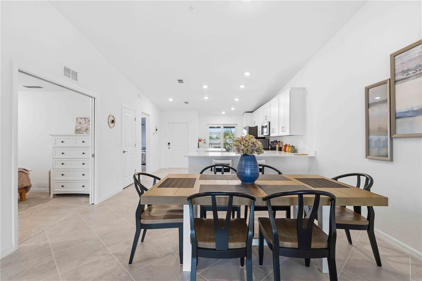 VERANDA III/WELLEN PARK PH I - Residential