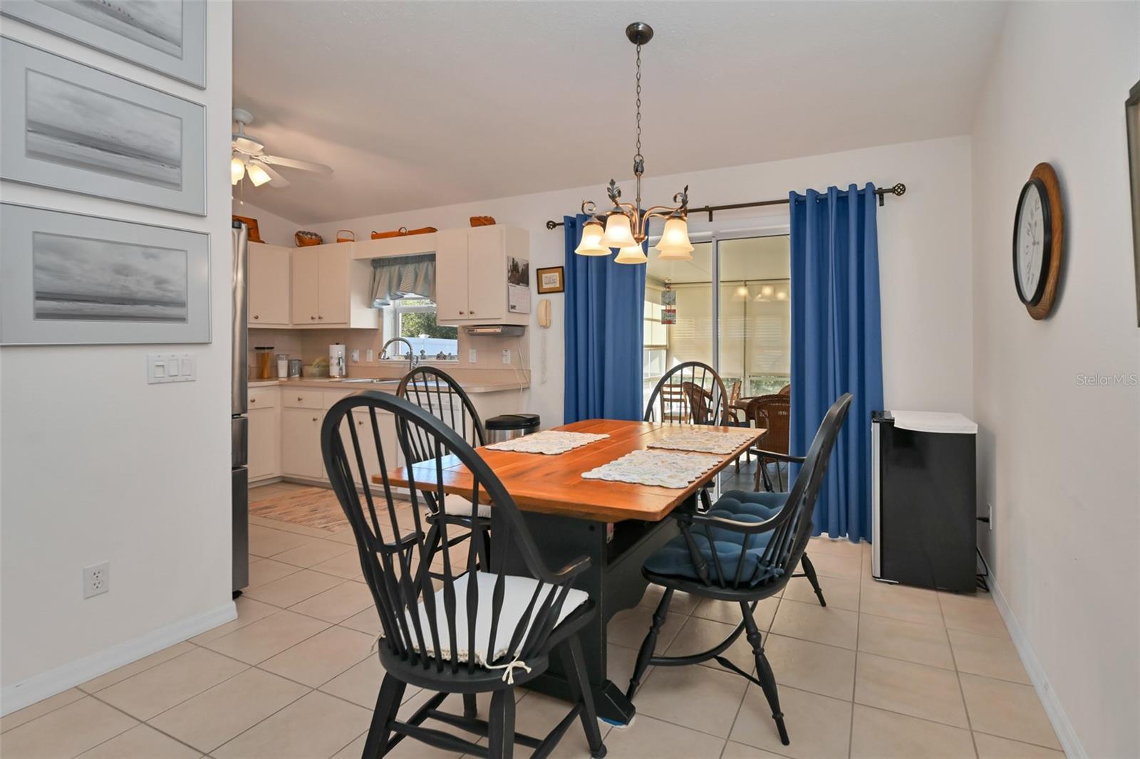 CRYSTAL GLEN - Residential