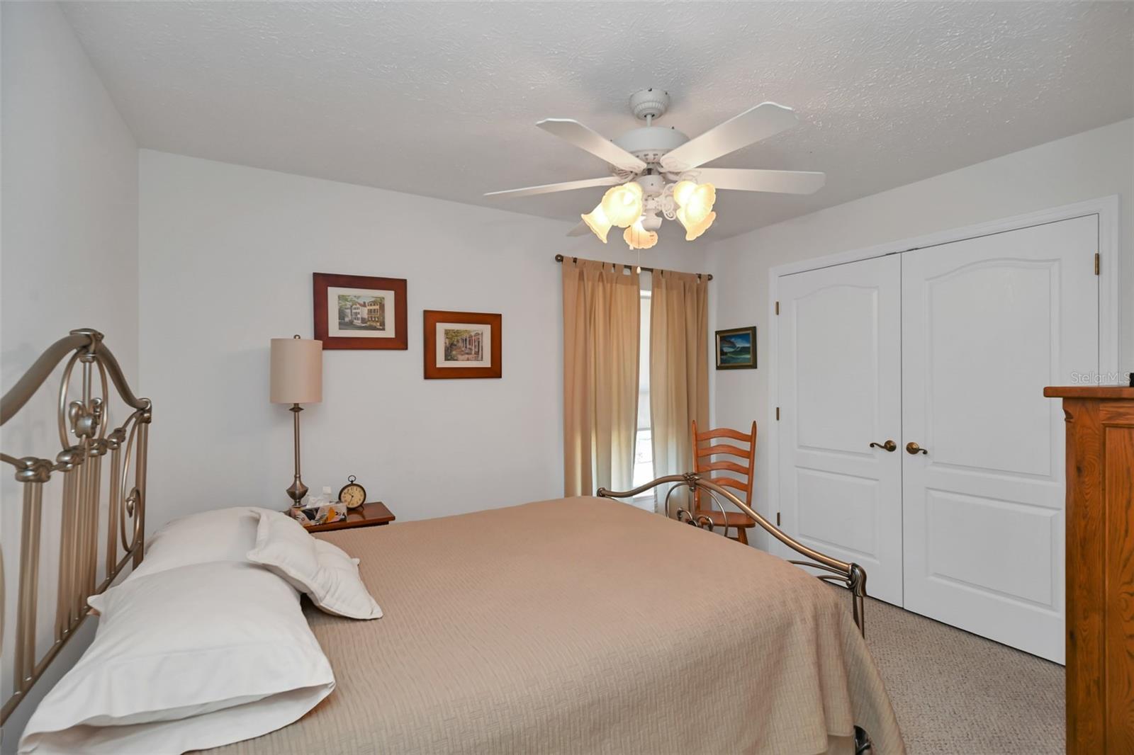 CRYSTAL GLEN - Residential