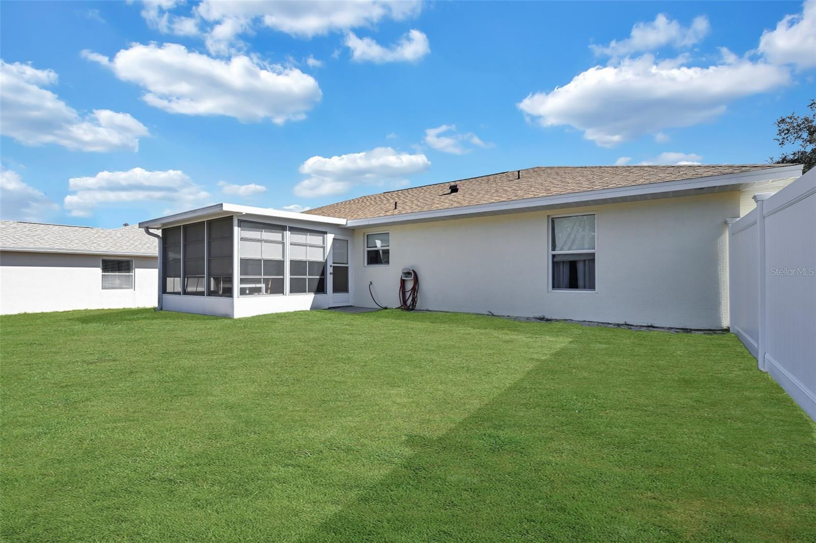 CRYSTAL GLEN - Residential