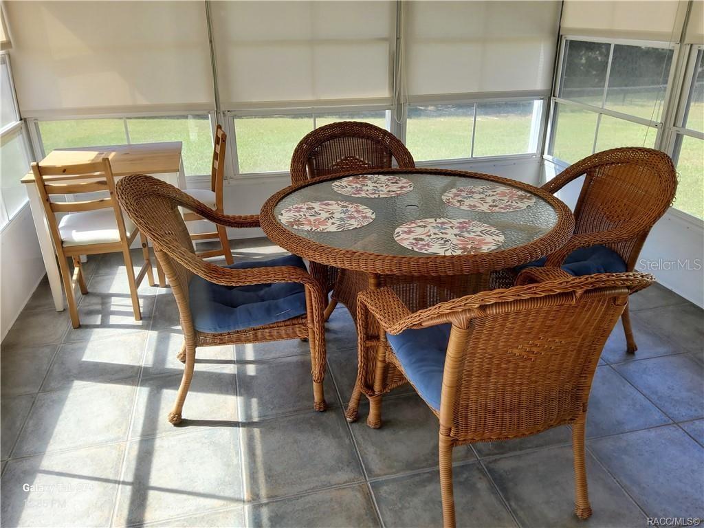 CRYSTAL GLEN - Residential