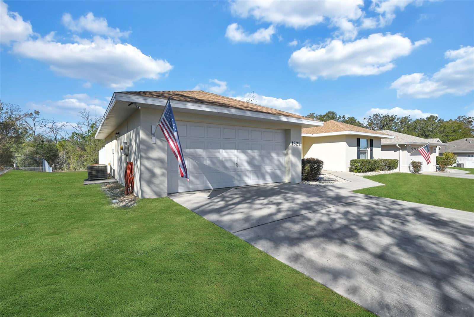 CRYSTAL GLEN - Residential