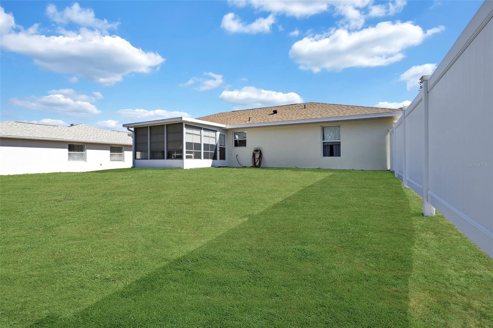 CRYSTAL GLEN - Residential