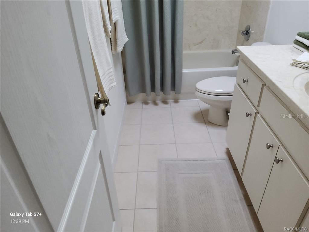 CRYSTAL GLEN - Residential