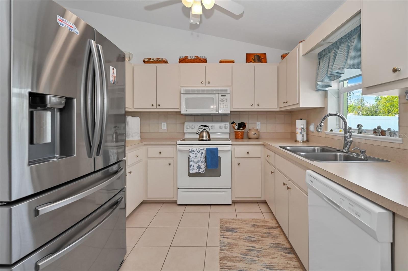 CRYSTAL GLEN - Residential