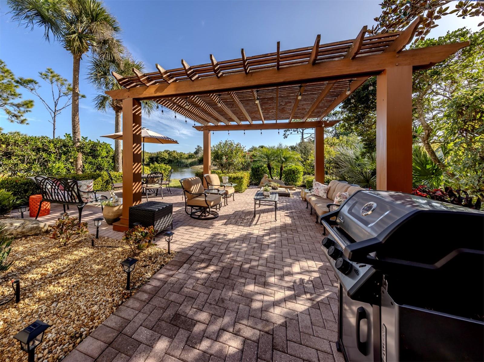 STONEYBROOK AT VENICE - Residential