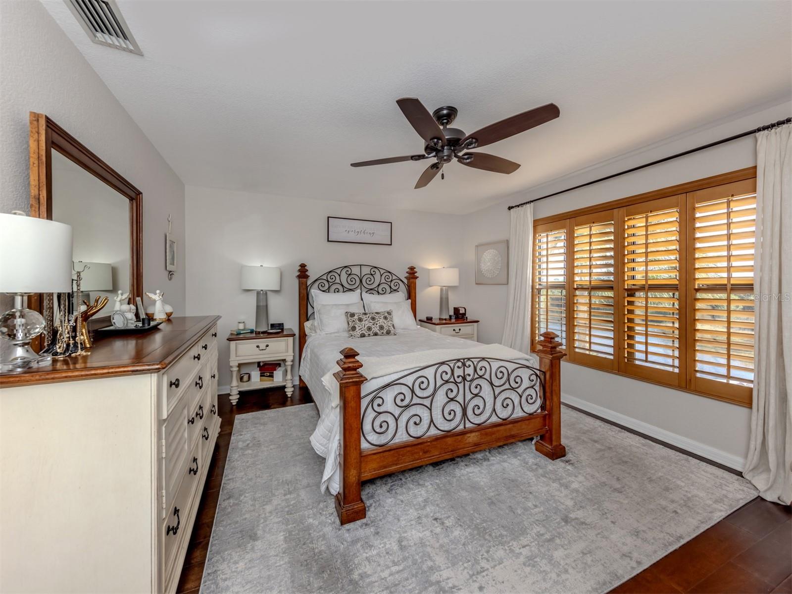 STONEYBROOK AT VENICE - Residential