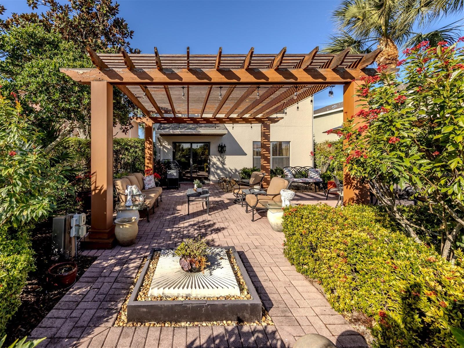 STONEYBROOK AT VENICE - Residential