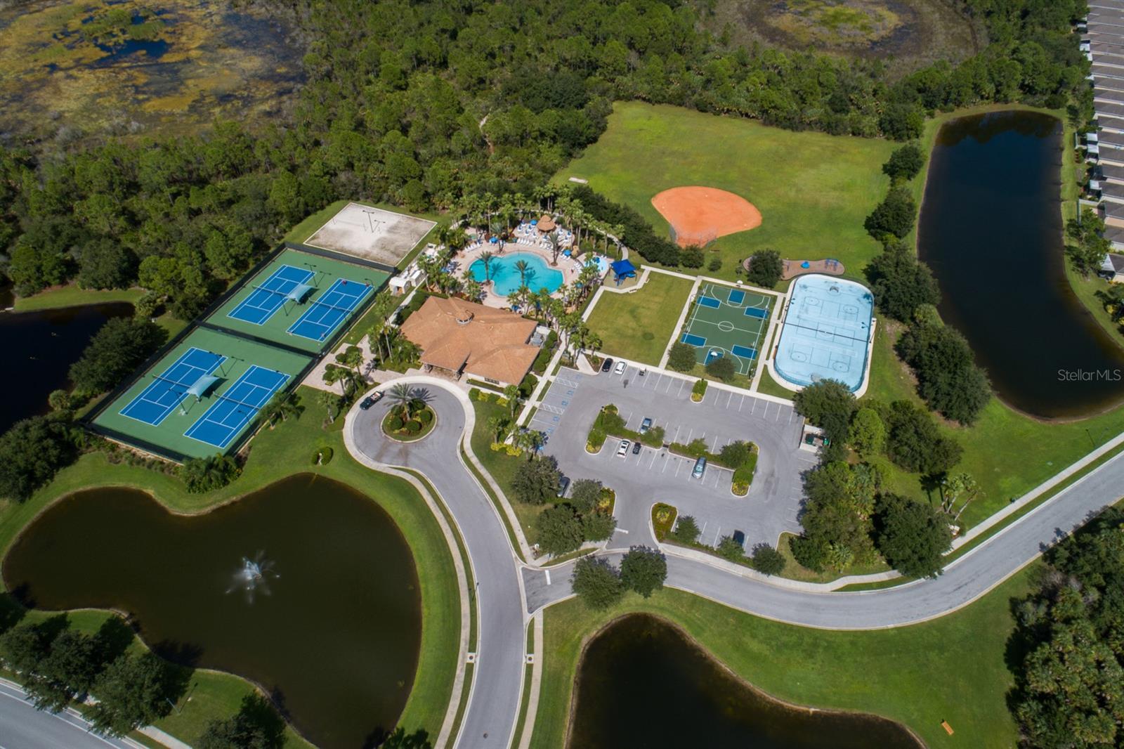 STONEYBROOK AT VENICE - Residential