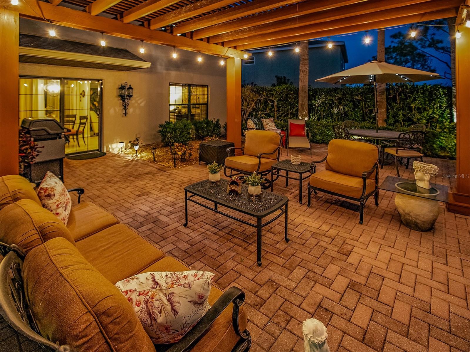 STONEYBROOK AT VENICE - Residential