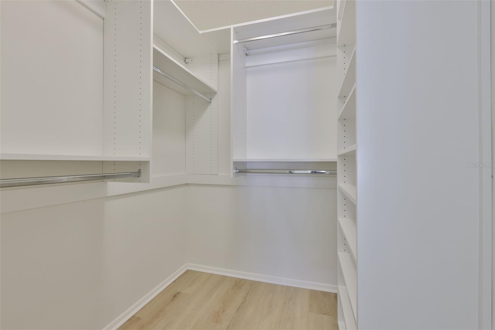 WILDEWOOD SPGS STAGE 5D OF LAKESIDE - Residential